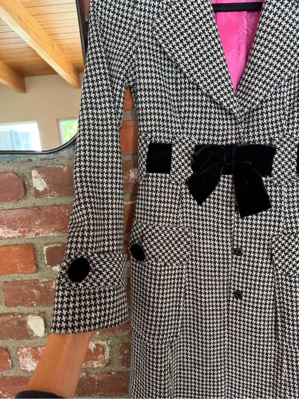 Nanette Lepore Black & White Houndstooth 2 Piece Set with Pink Lining - Picture 4 of 7